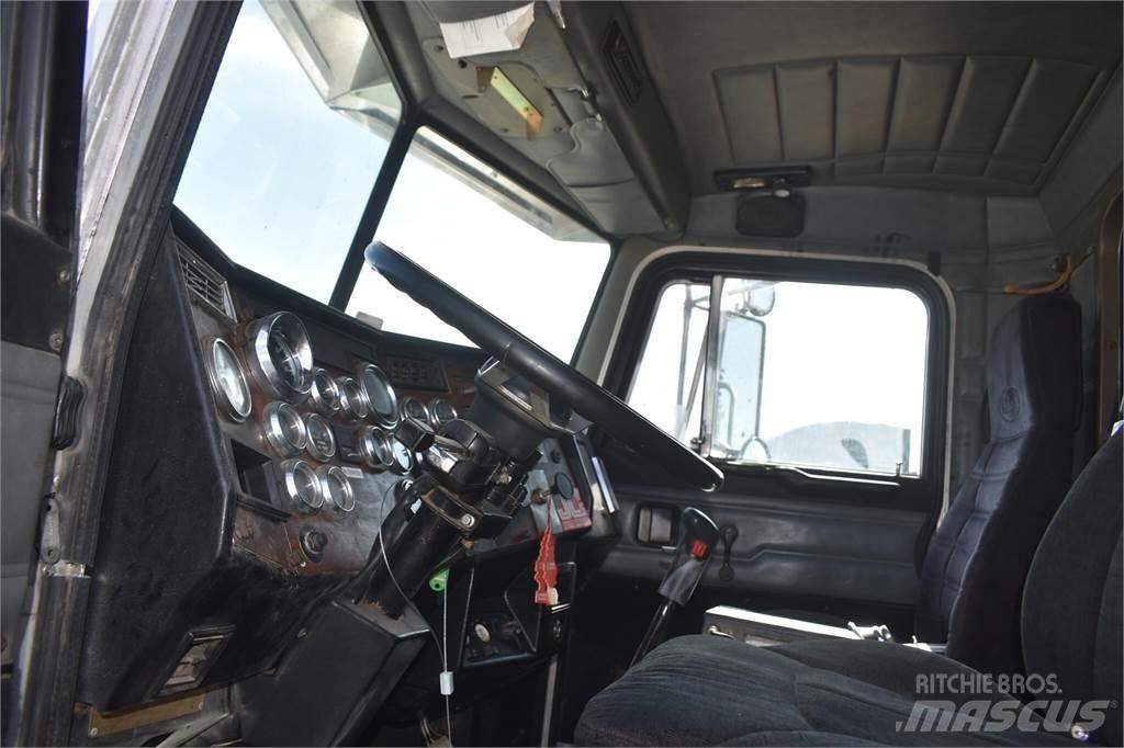 Peterbilt 379EXHD Camion benne