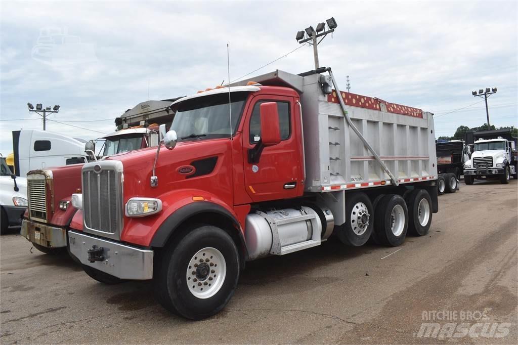 Peterbilt 567 Camion benne