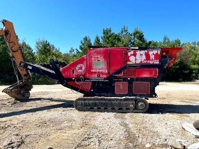 Red Rhino 7000 Concasseur