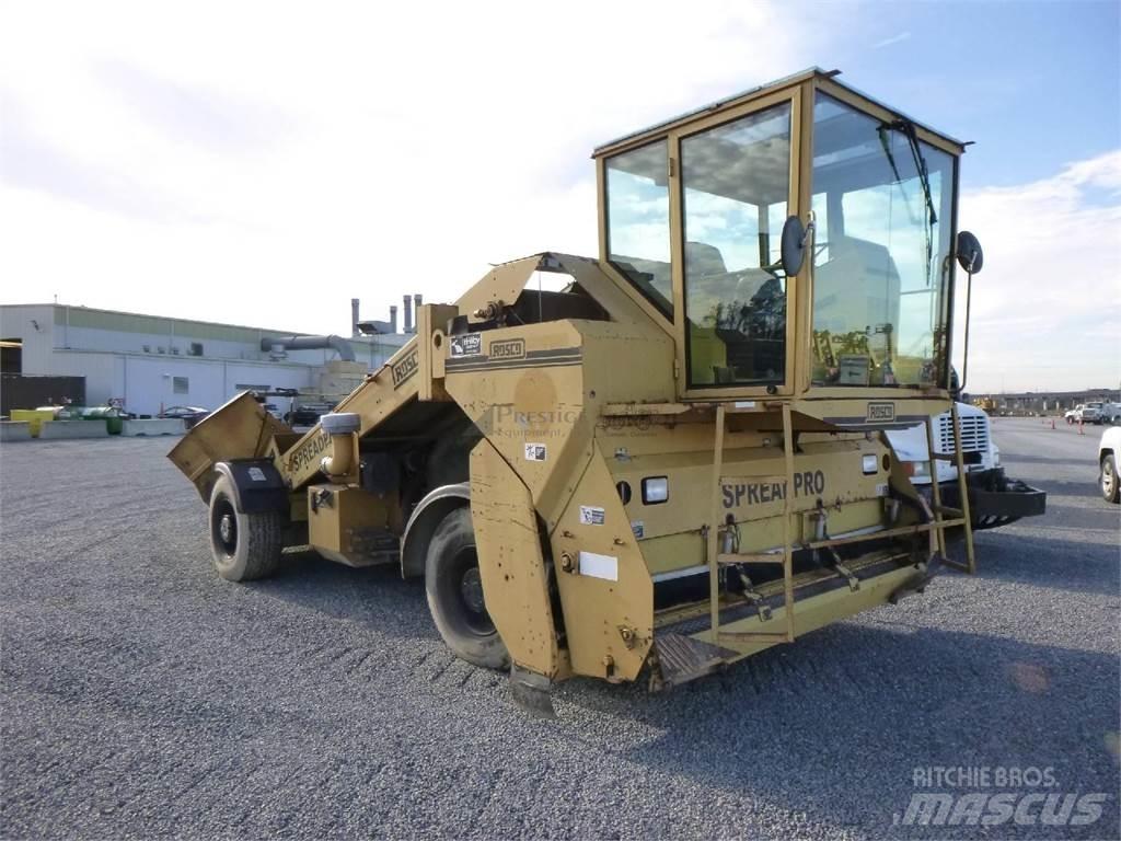 Rosco SPREADPRO Véhicules de transport de matériaux