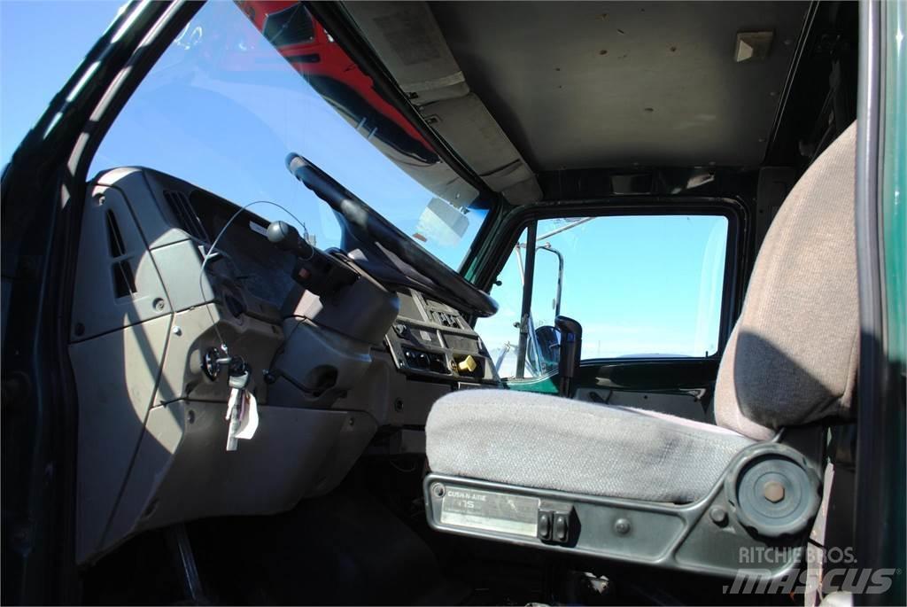 Sterling A9513 Camion benne