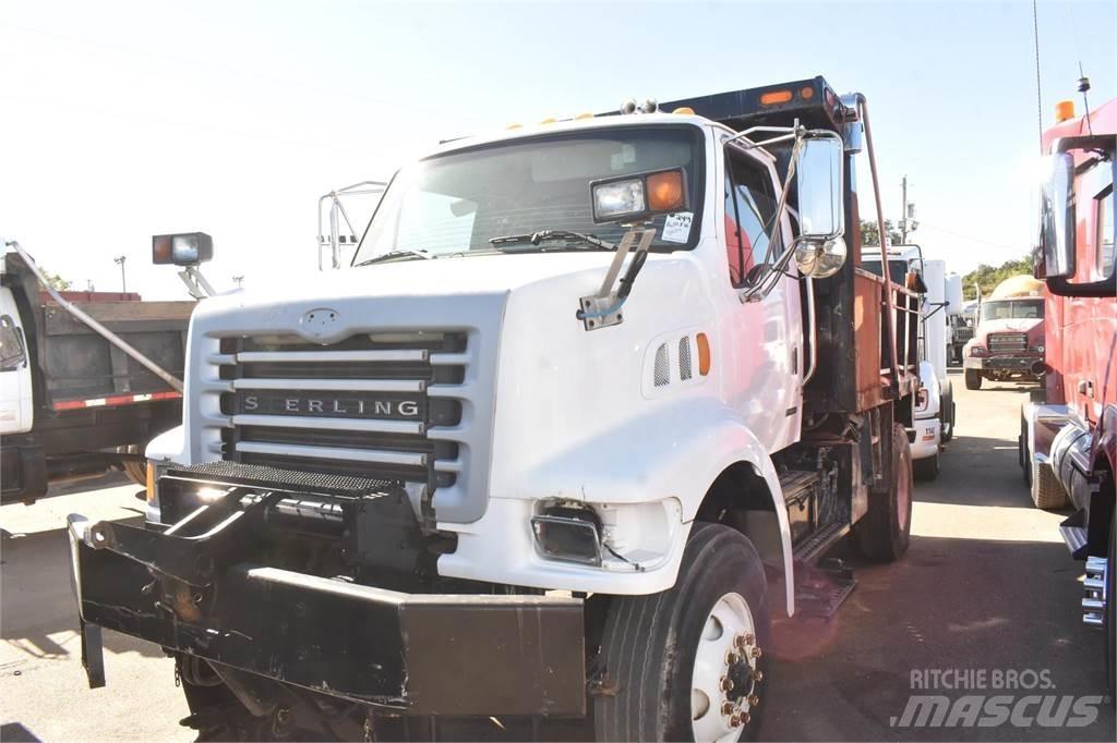 Sterling L7500 Camion benne