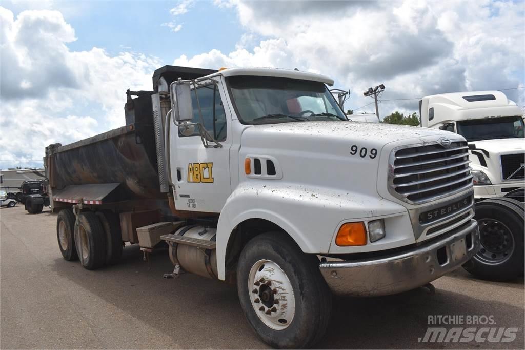 Sterling L9500 Camion benne