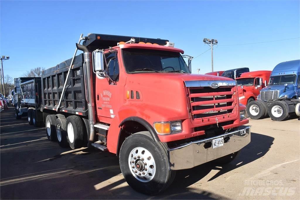Sterling L9500 Camion benne