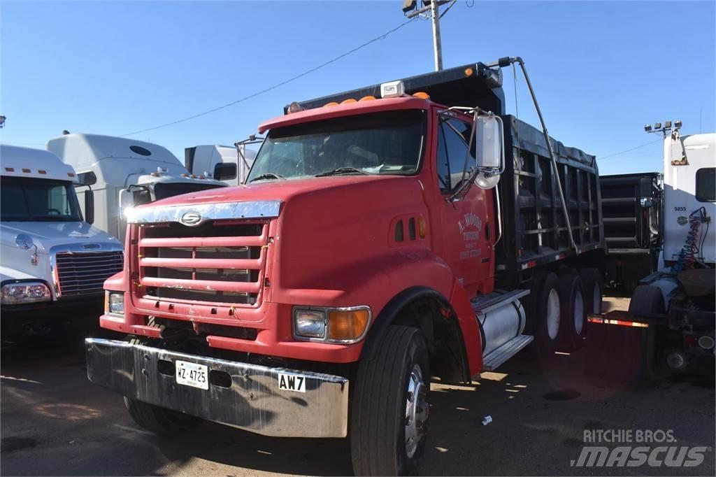 Sterling L9500 Camion benne
