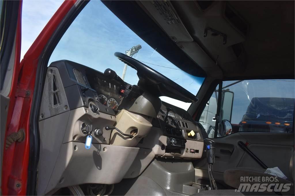 Sterling L9500 Camion benne