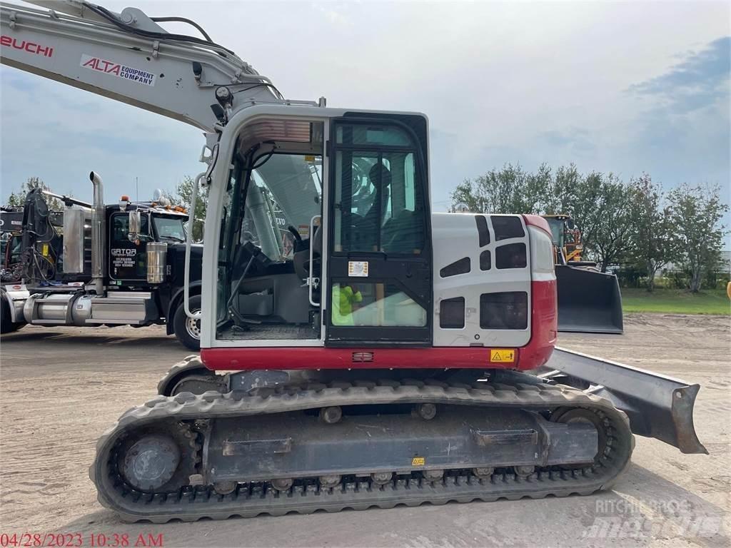 Takeuchi TB2150R Pelle sur chenilles