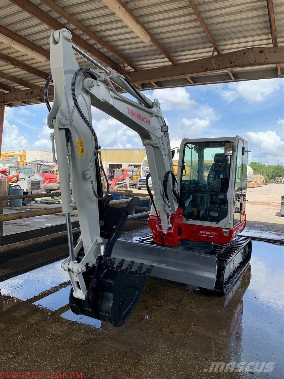 Takeuchi TB250-2 Mini pelle < 7t