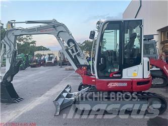 Takeuchi TB257FR Pelle sur chenilles