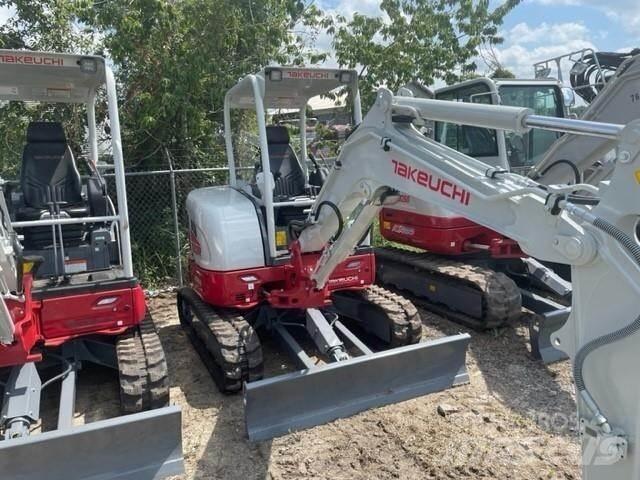 Takeuchi TB335R Mini pelle < 7t