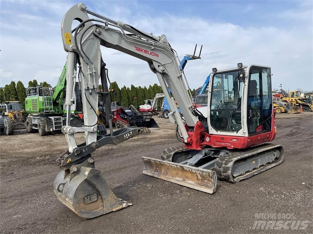Takeuchi TB370 Pelle sur chenilles
