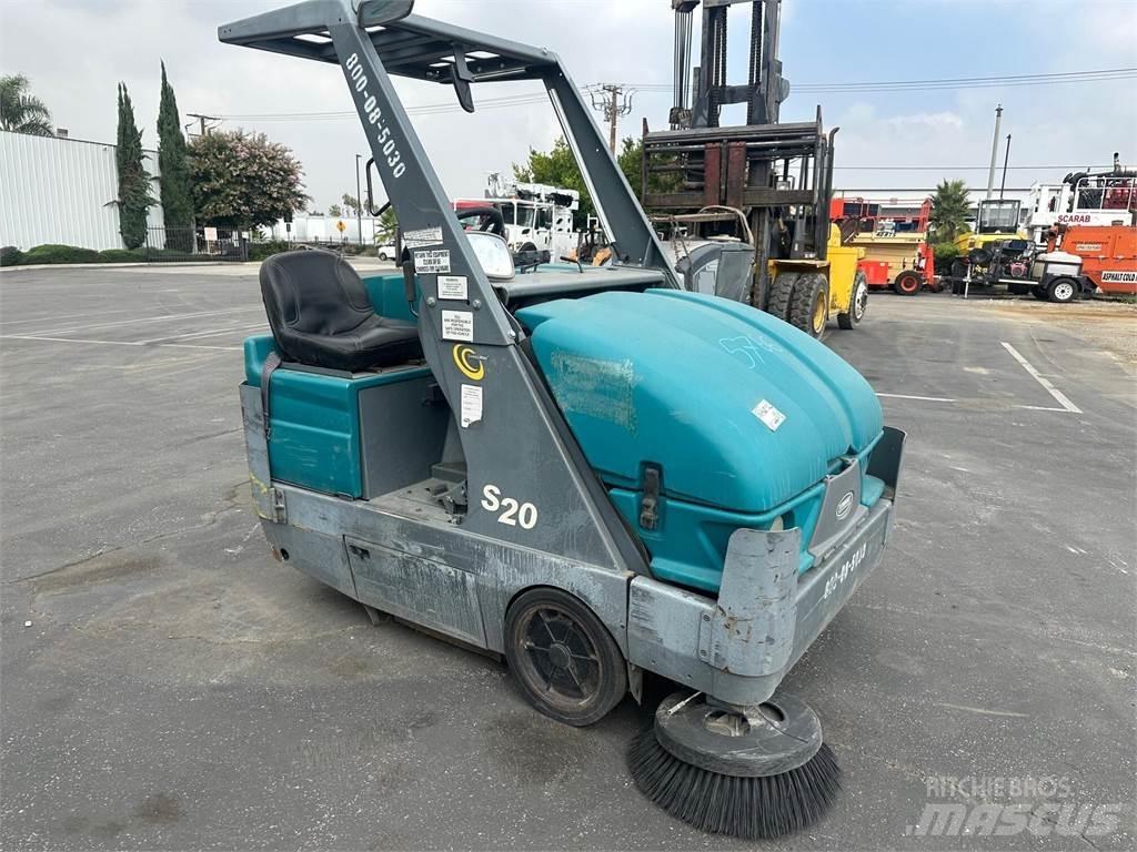 Tennant S20 Balayeuse / Autolaveuse