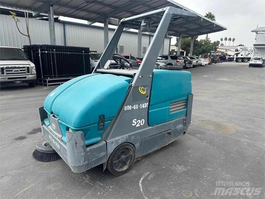 Tennant S20 Balayeuse / Autolaveuse