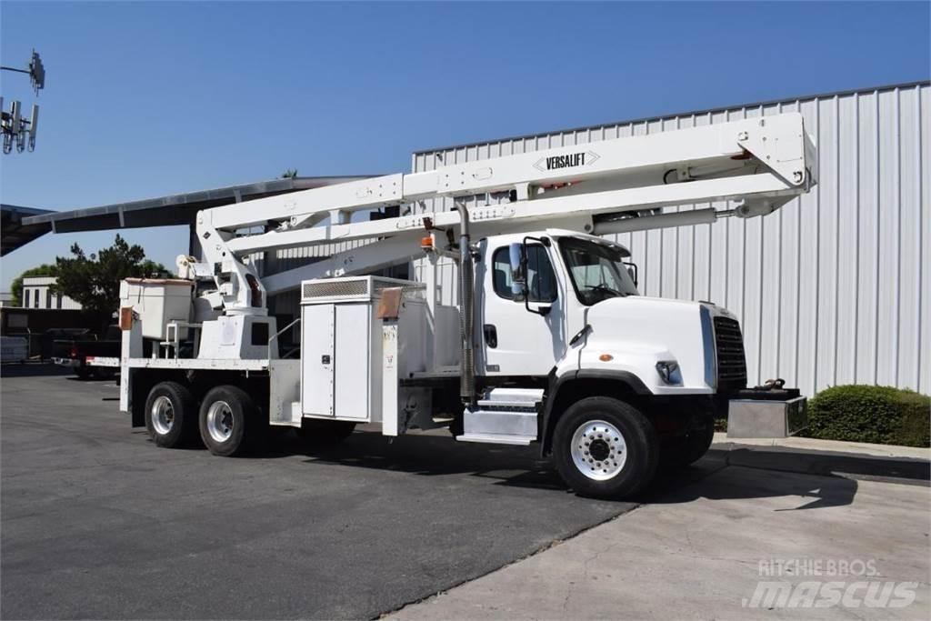 VERSALIFT VST9000 Camion nacelle