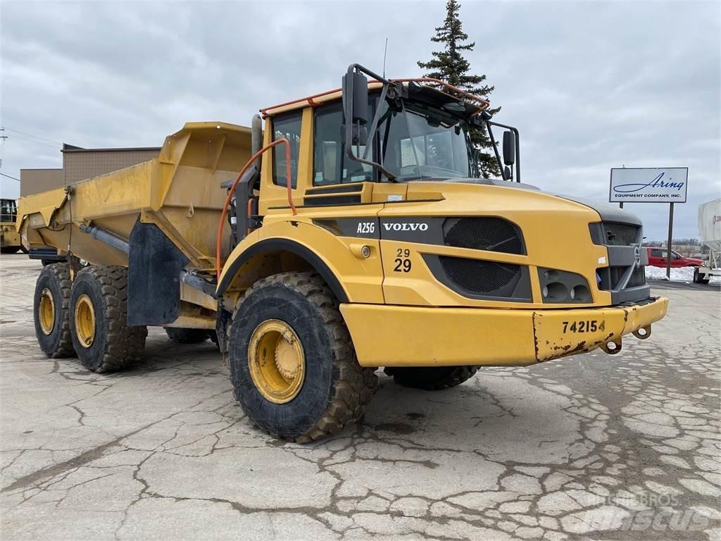 Volvo A25G Tombereau articulé