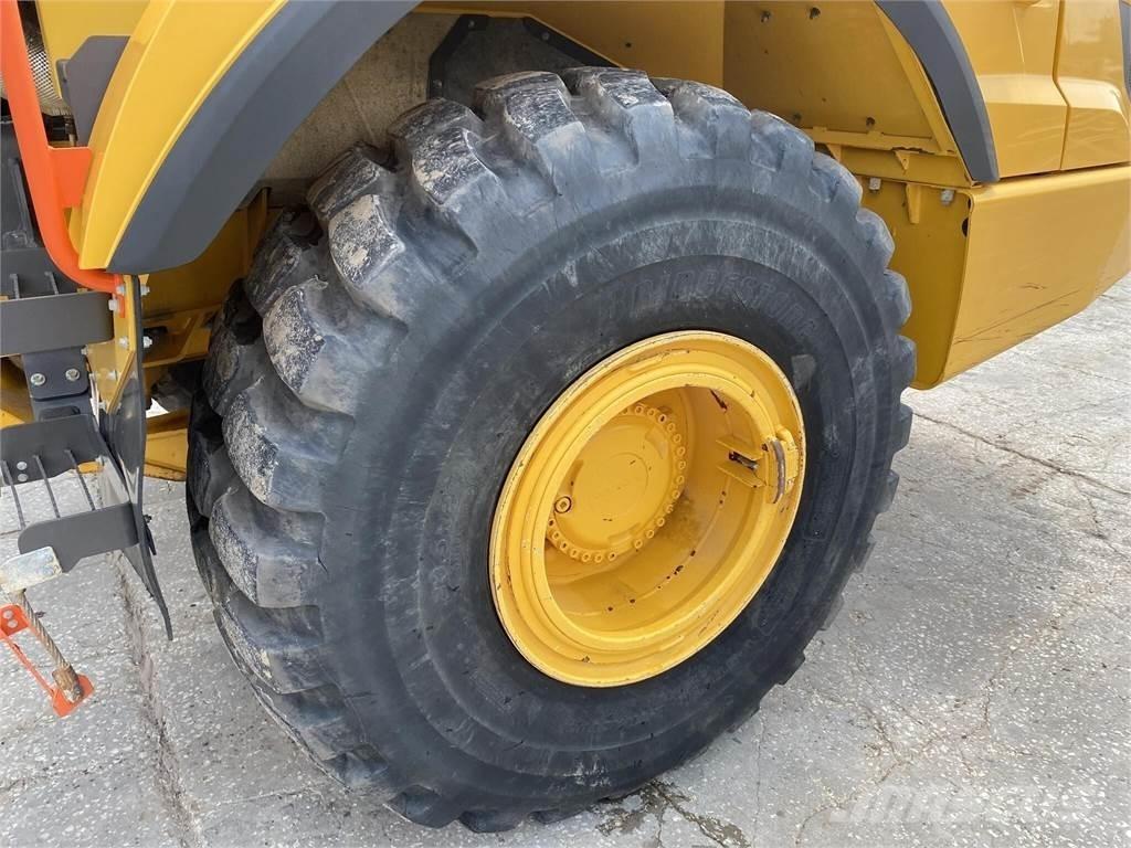 Volvo A25G Tombereau articulé
