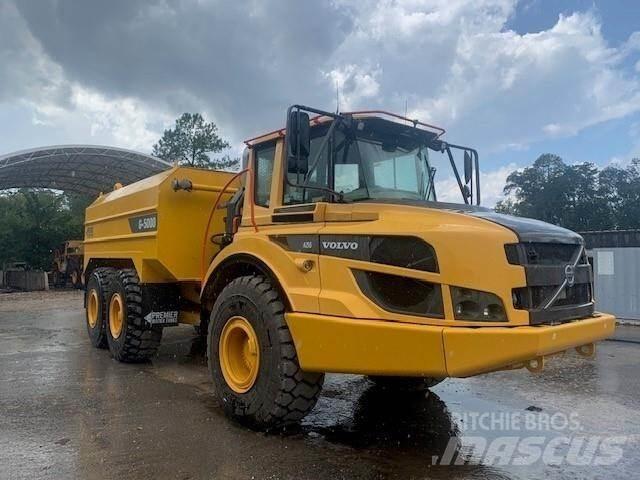 Volvo A25G Camion citerne à eau