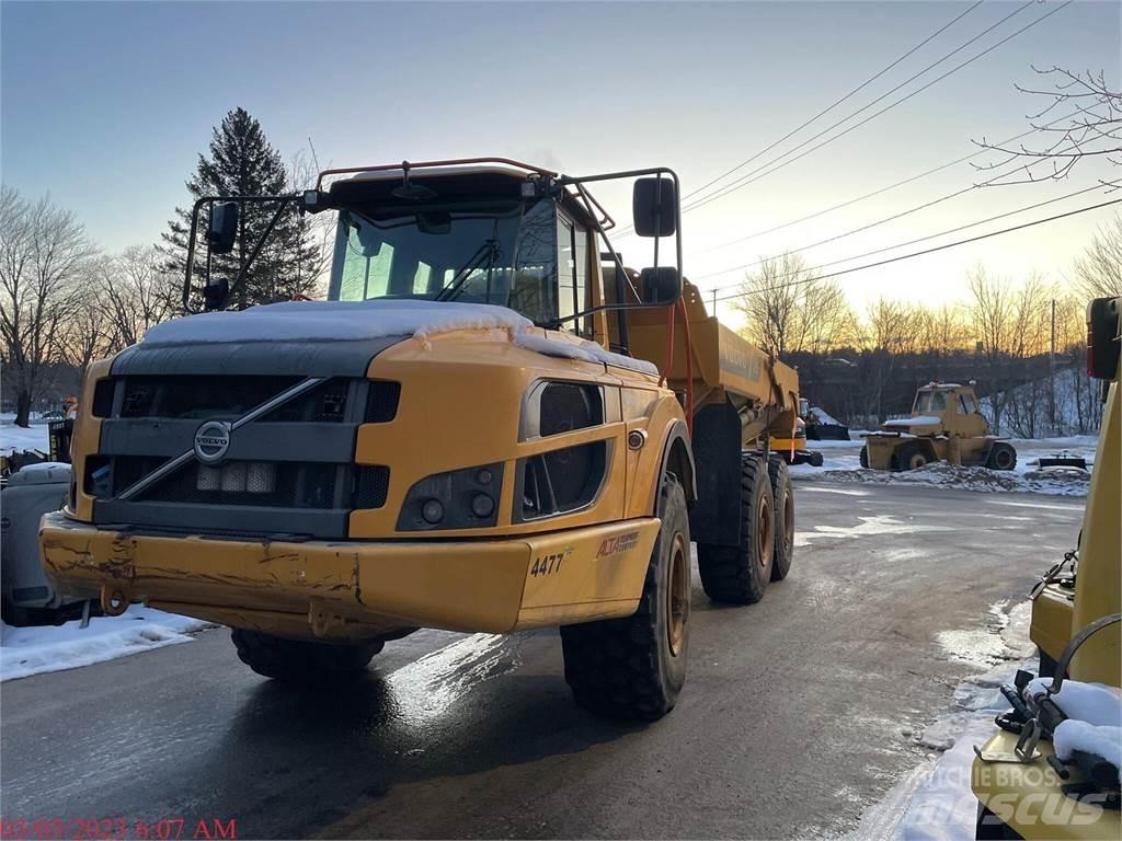 Volvo A25G Tombereau articulé