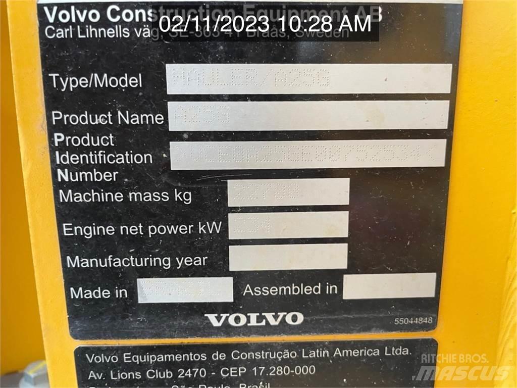 Volvo A25G Tombereau articulé