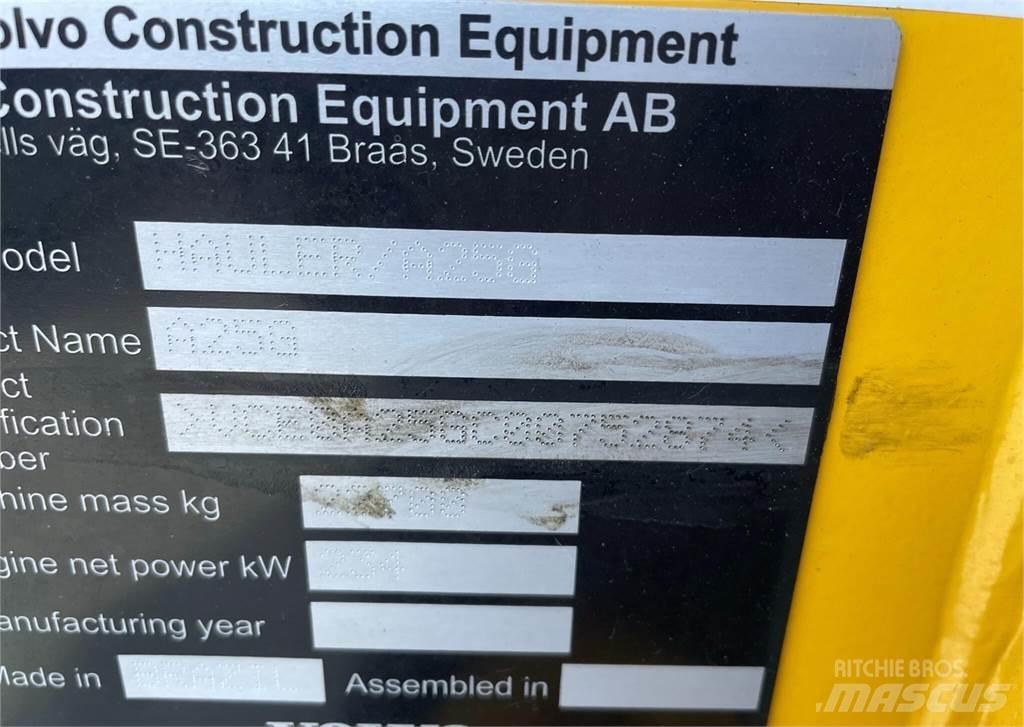 Volvo A25G Tombereau articulé