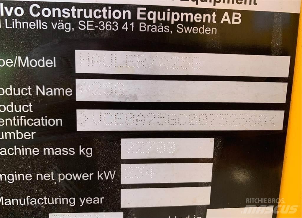 Volvo A25G Tombereau articulé