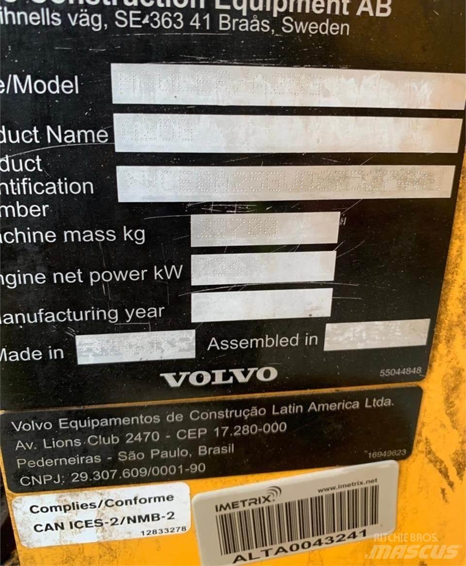 Volvo A25G Tombereau articulé