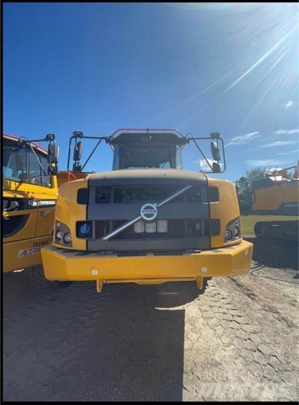 Volvo A25G Tombereau articulé