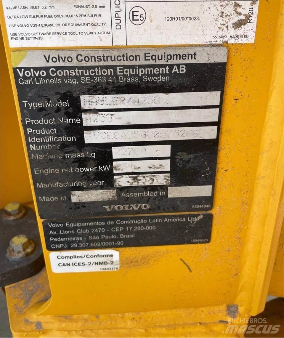 Volvo A25G Tombereau articulé
