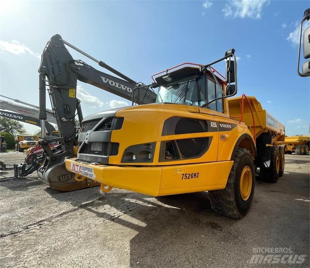 Volvo A25G Tombereau articulé