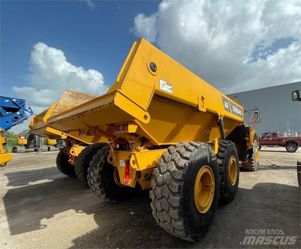Volvo A25G Tombereau articulé