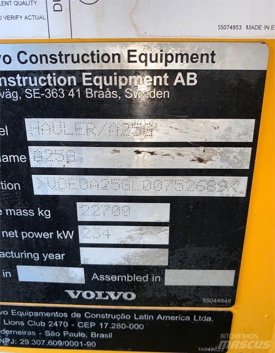Volvo A25G Tombereau articulé