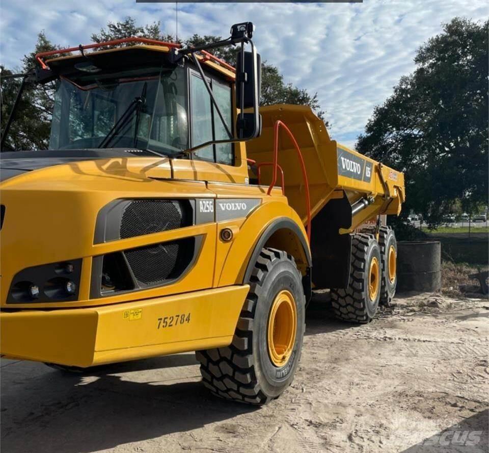 Volvo A25G Tombereau articulé