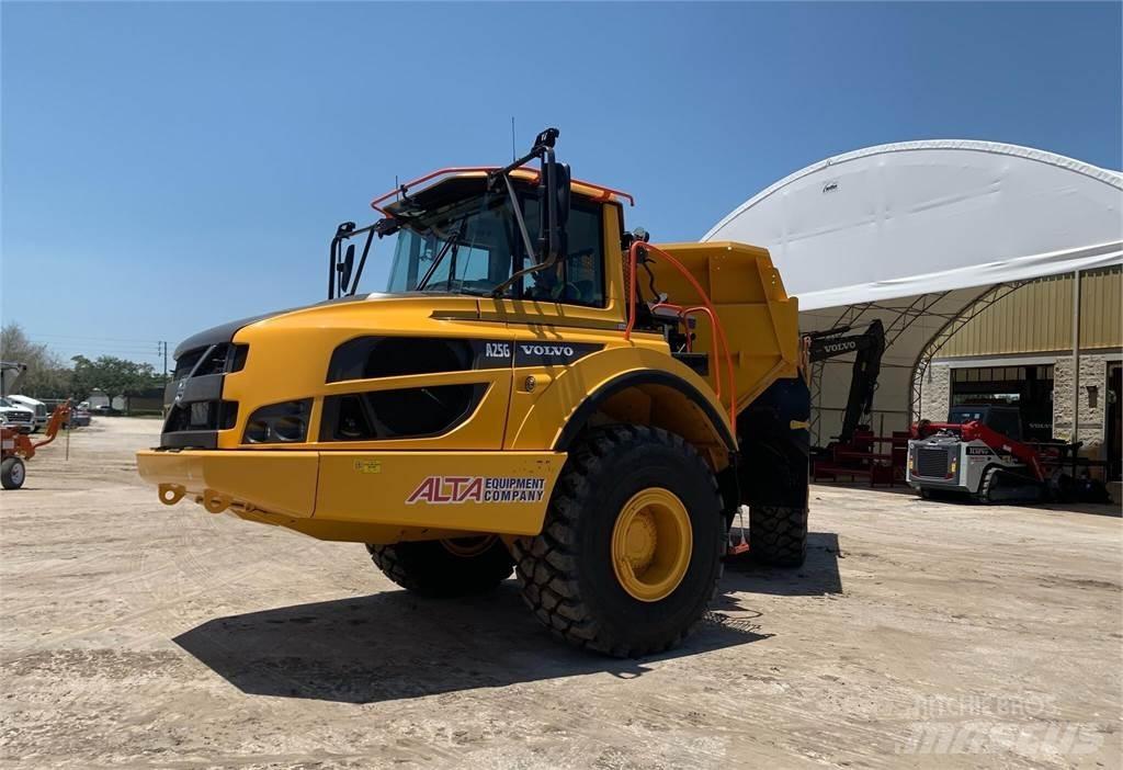 Volvo A25G Tombereau articulé
