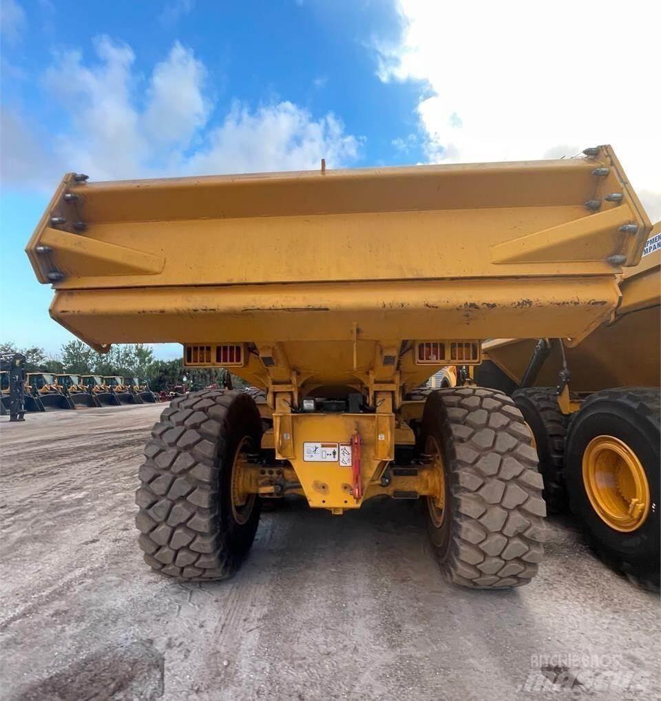 Volvo A25G Tombereau articulé