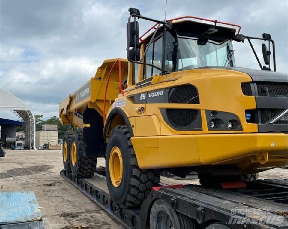 Volvo A25G Tombereau articulé