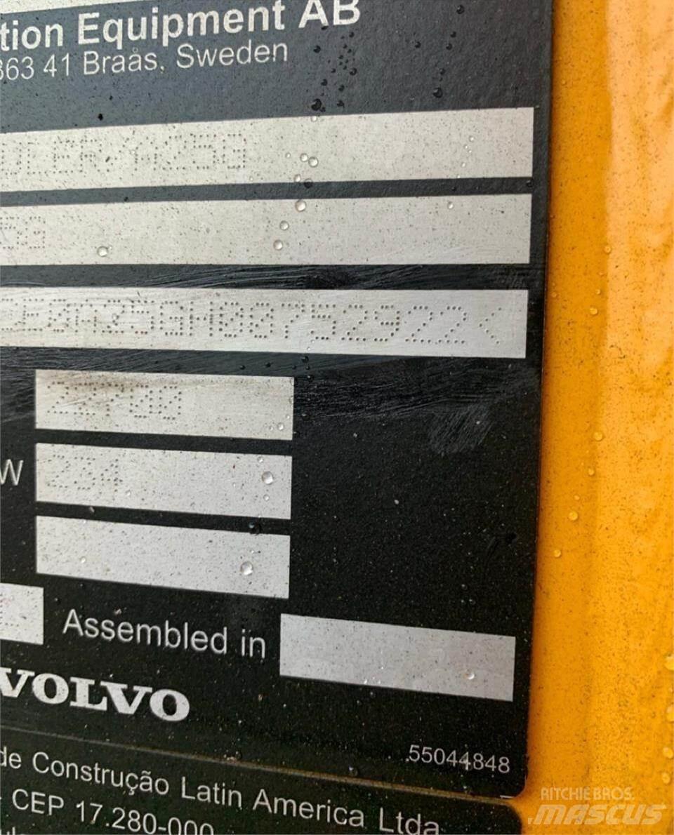 Volvo A25G Tombereau articulé