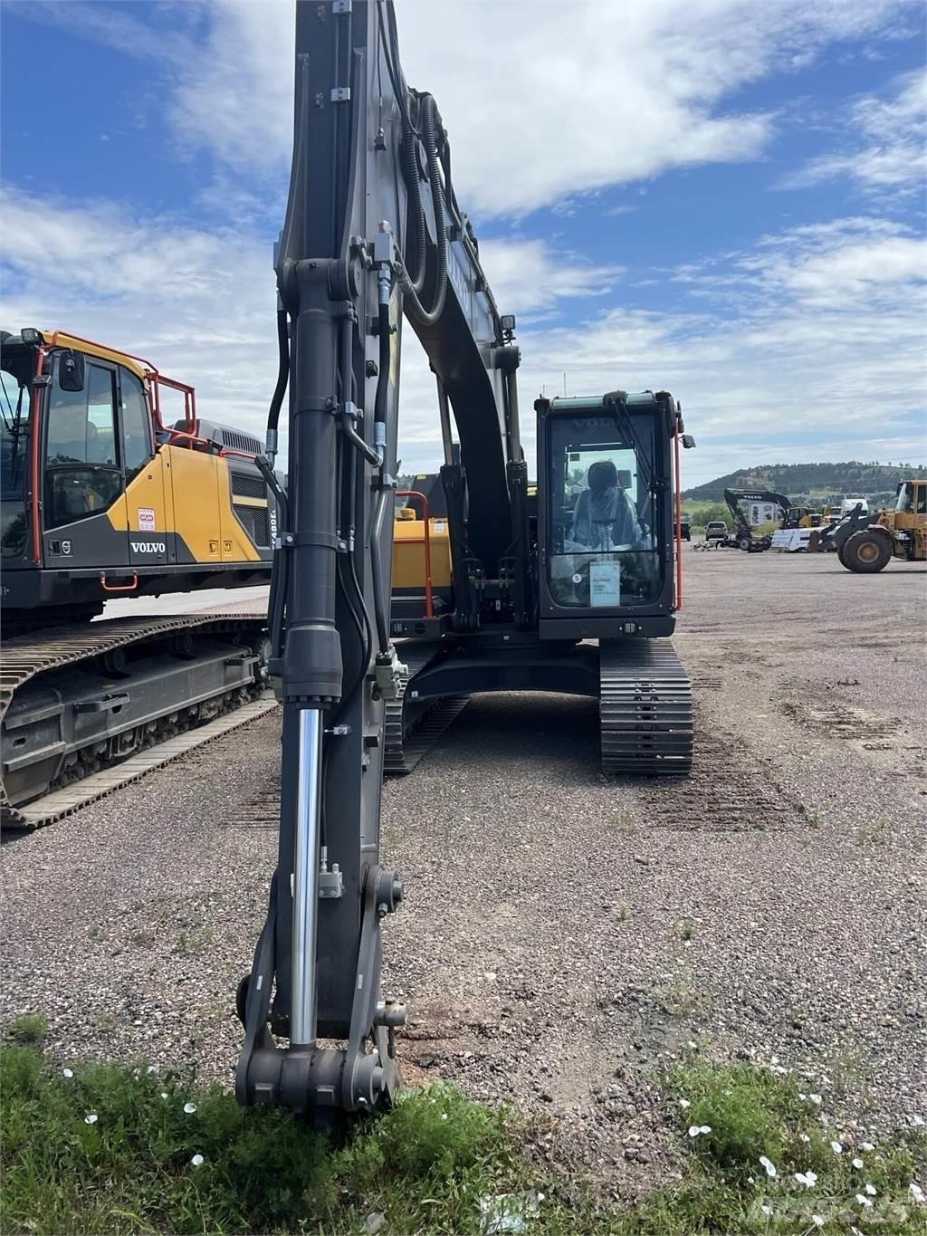 Volvo EC140EL Pelle sur chenilles