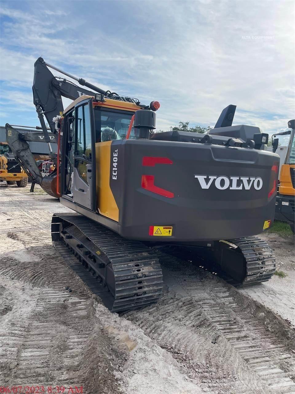 Volvo EC140EL Pelle sur chenilles