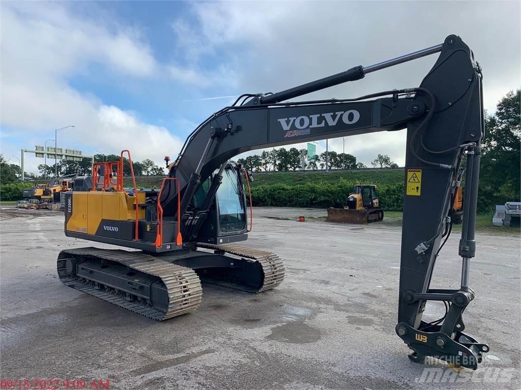 Volvo EC200EL Pelle sur chenilles
