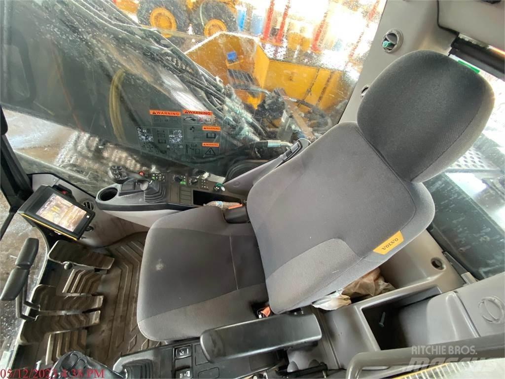 Volvo EC220EL Pelle sur chenilles