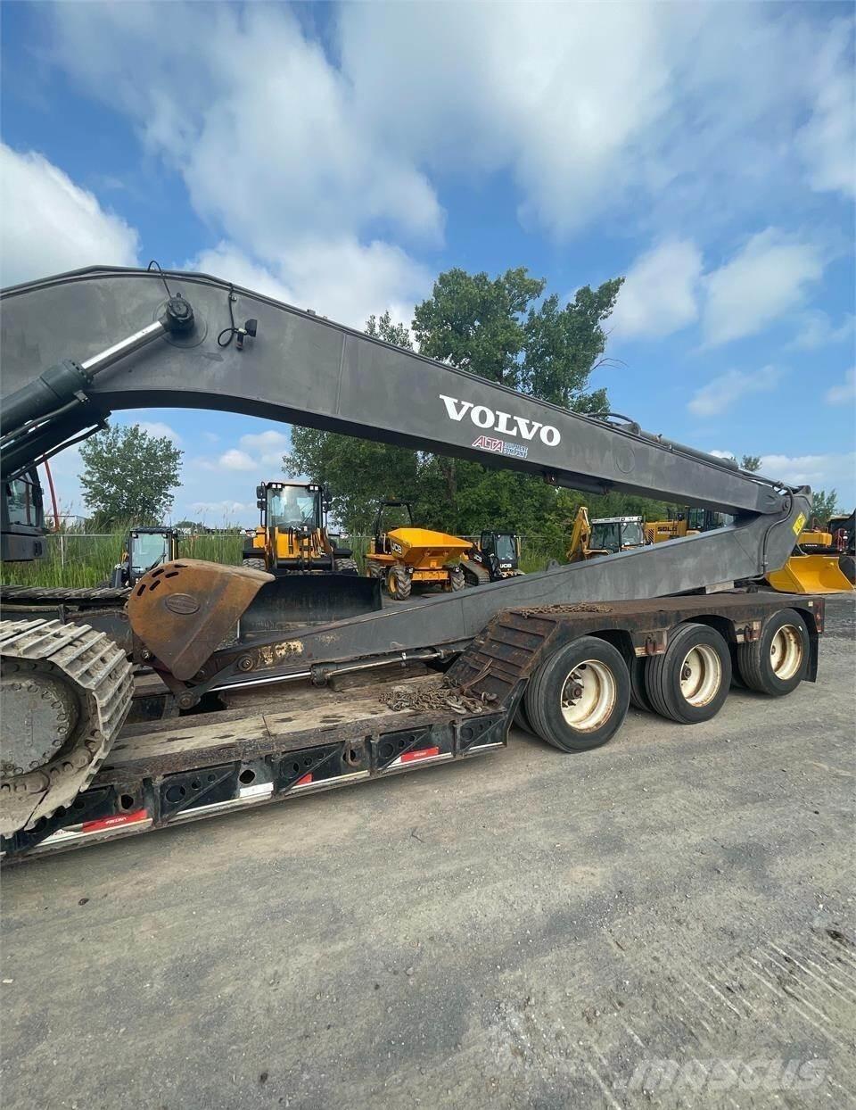 Volvo EC250E LR Pelle sur chenilles