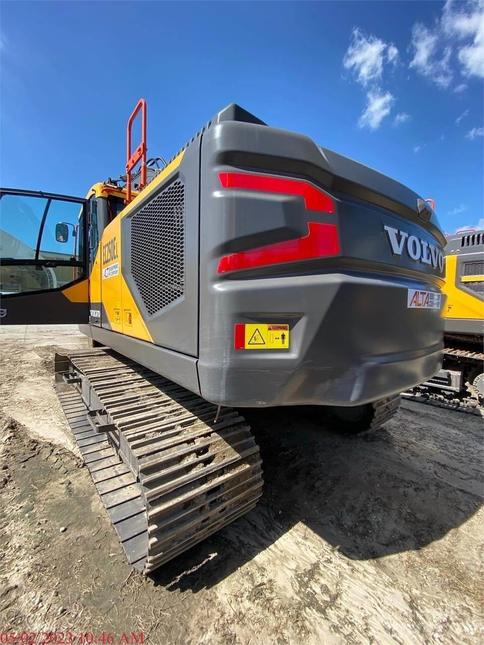 Volvo EC250EL Pelle sur chenilles