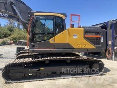 Volvo EC300EL Pelle sur chenilles