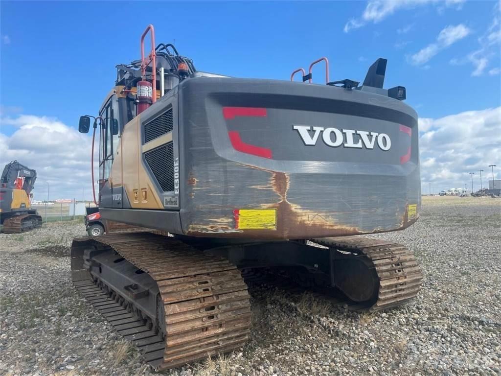 Volvo EC300EL Pelle sur chenilles