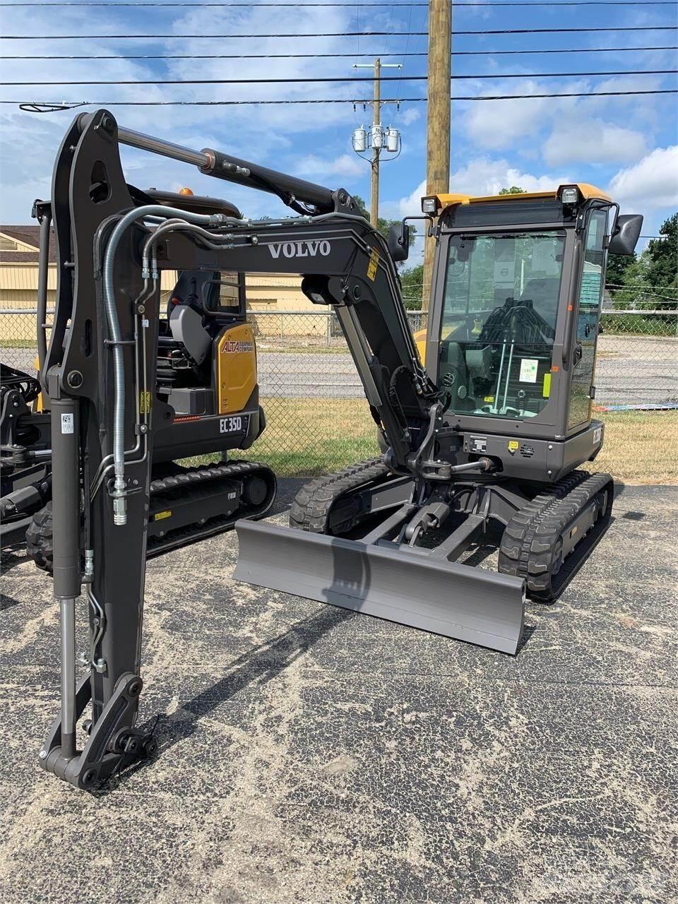 Volvo EC35D Mini pelle < 7t