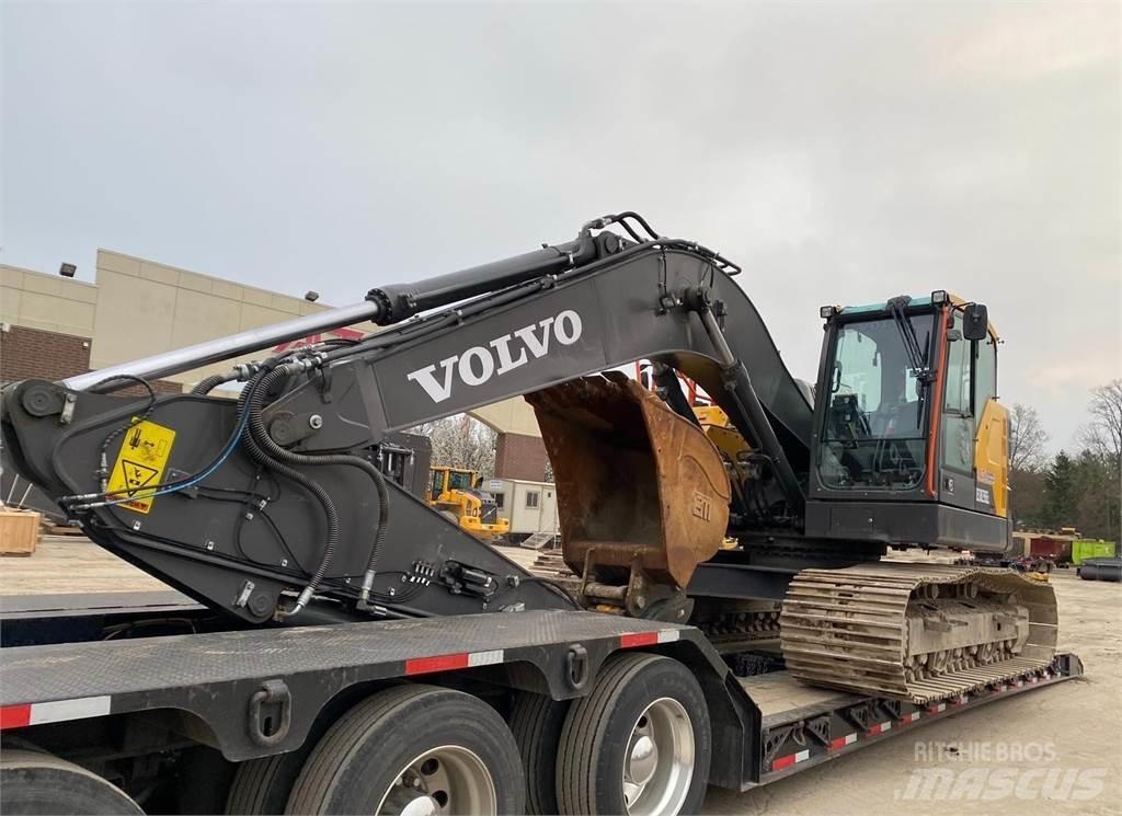 Volvo ECR235EL Pelle sur chenilles