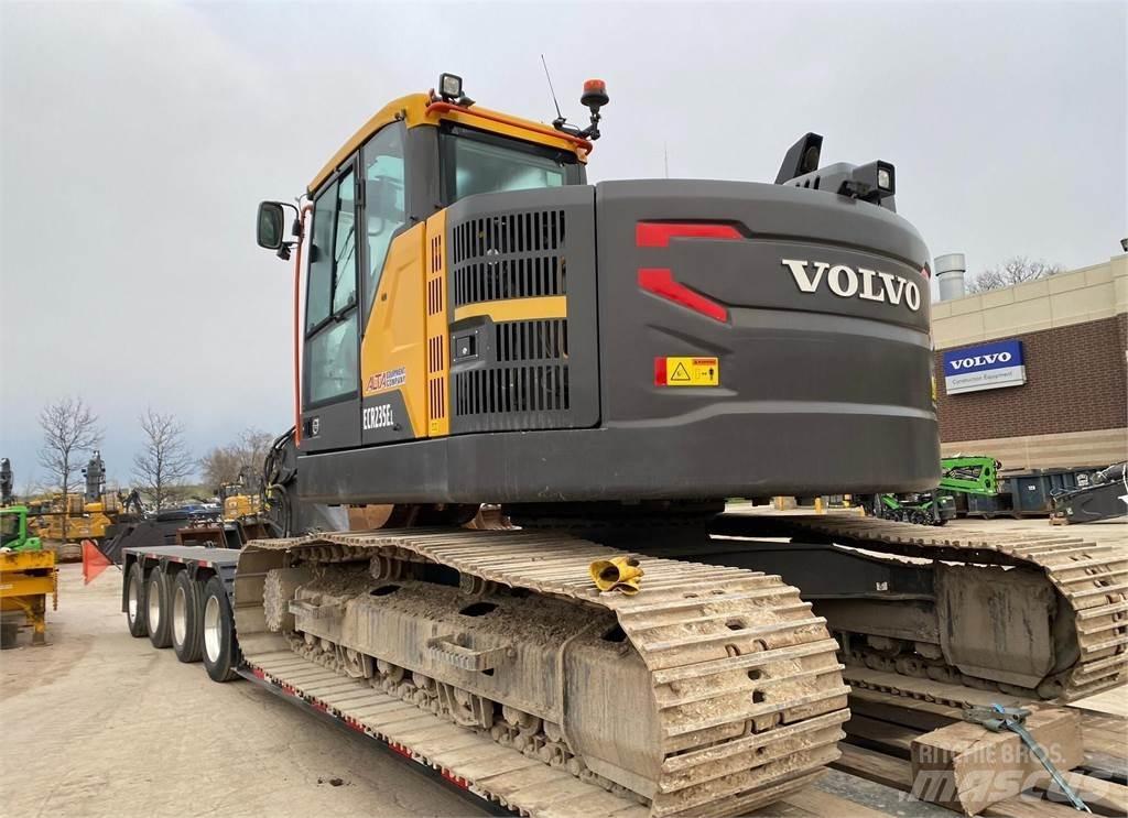 Volvo ECR235EL Pelle sur chenilles