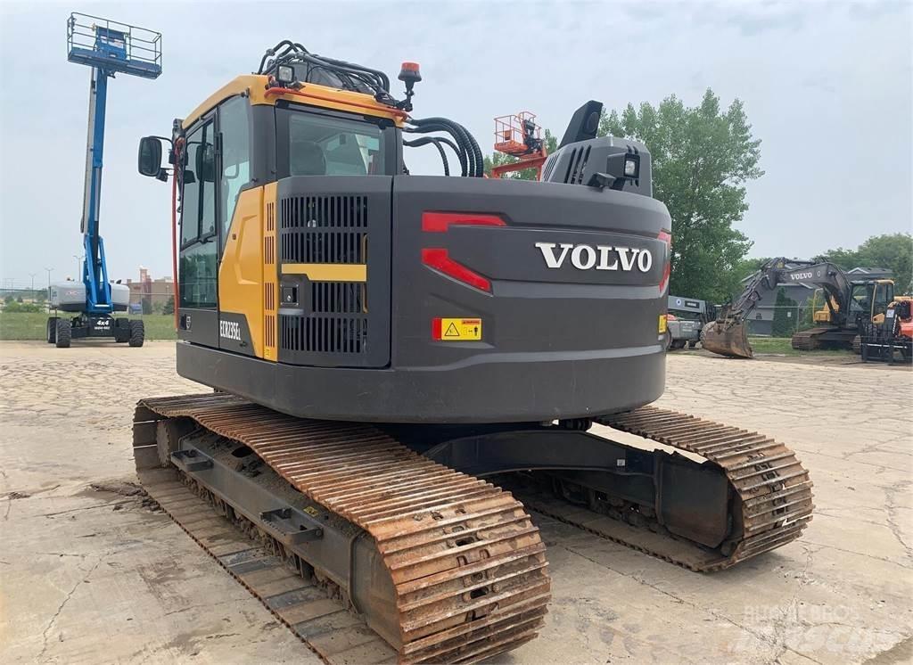 Volvo ECR235EL Pelle sur chenilles