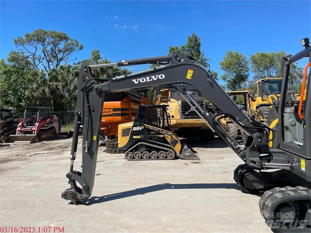 Volvo ECR58F Pelle sur chenilles