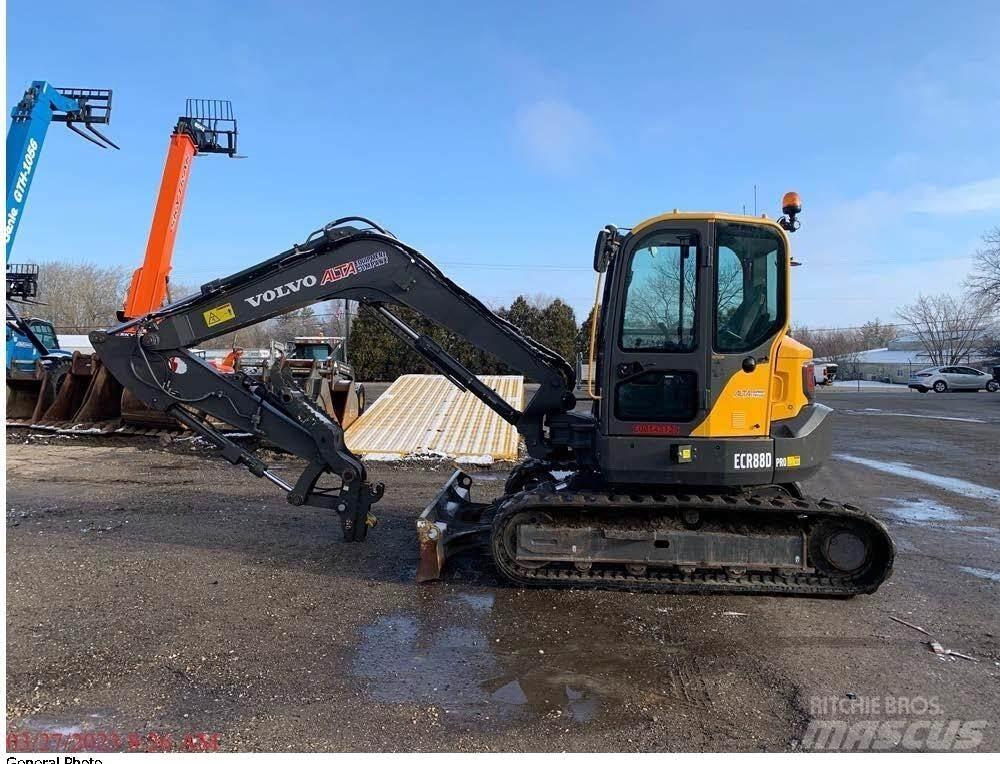 Volvo ECR88D Pelle sur chenilles